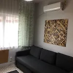 Kaleici Muhtesem Ayri Mutfakli Uygun Fiyat Ev